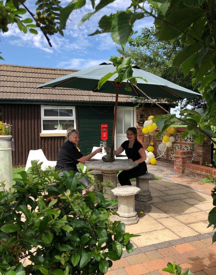 Lincoln Holiday Retreat Little House With Private Hot Tub エクステリア 写真